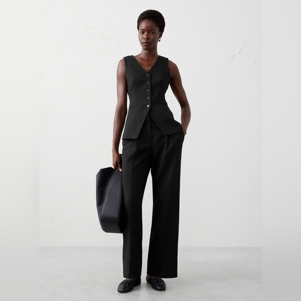 Banana Republic Double Weave Pleated Relaxed Straight Pants Black Size 2 $120